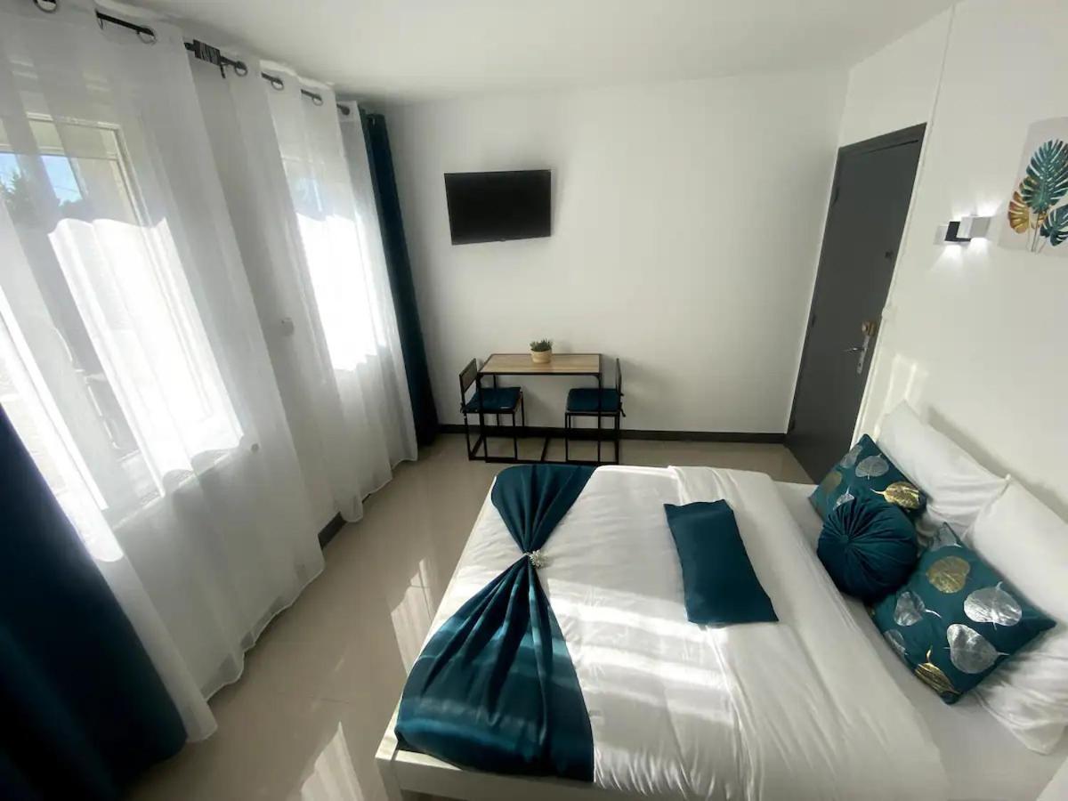 Appartement T4 Cosi: Tv Netflix Parking Монтелімар Екстер'єр фото