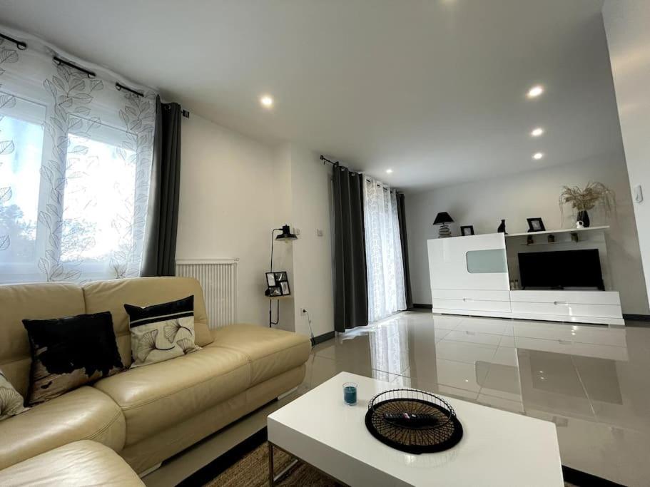 Appartement T4 Cosi: Tv Netflix Parking Монтелімар Екстер'єр фото